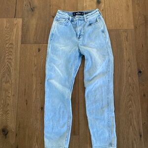 Hollister ultra rise mom jeans